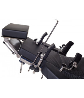 Стол операционный ЕТ700 (универсальный, электрогидравлический, рентген-прозрачный